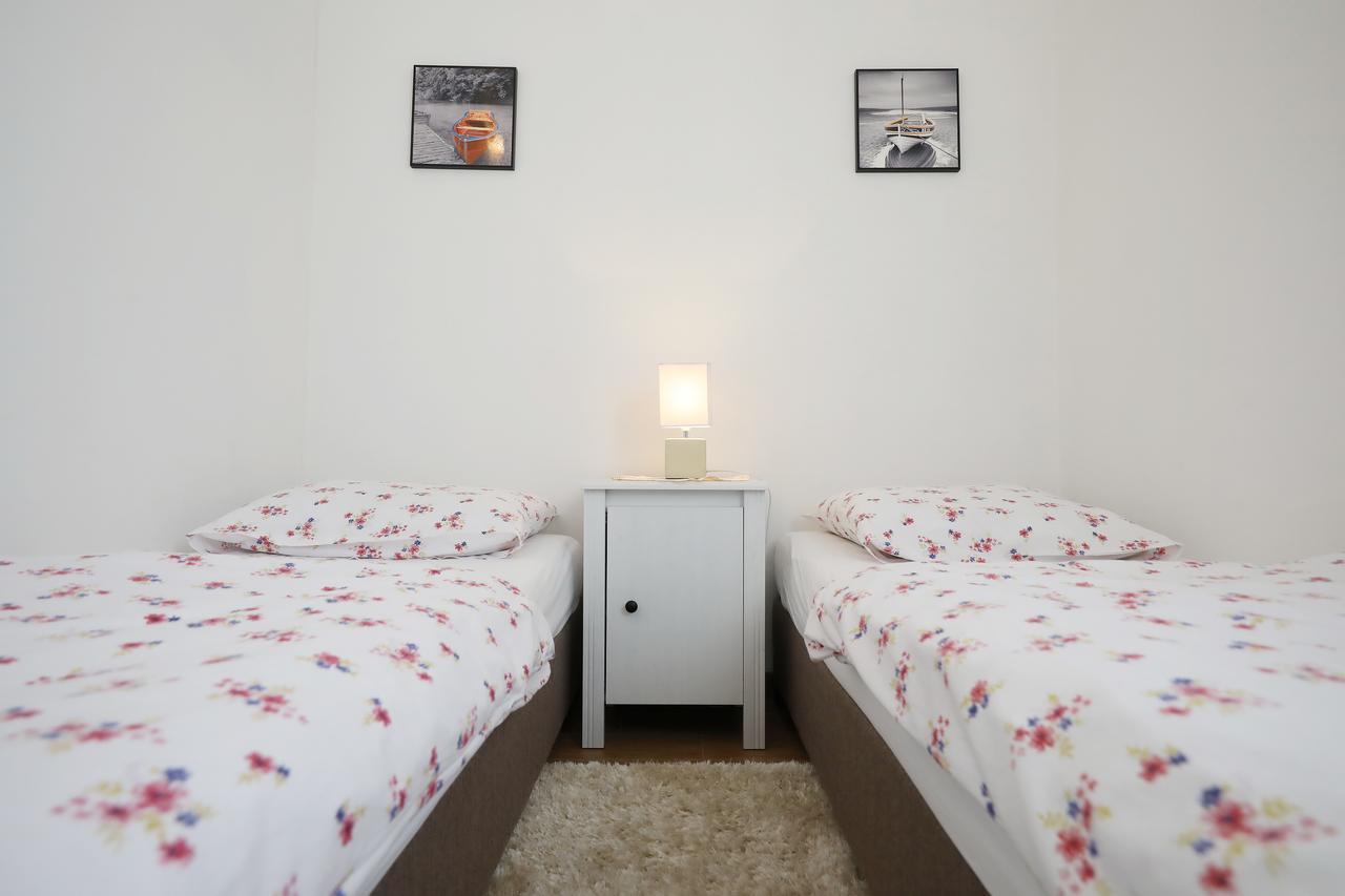 Apartments Mirakul Задар Экстерьер фото
