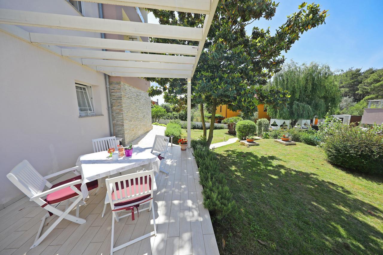Apartments Mirakul Задар Экстерьер фото